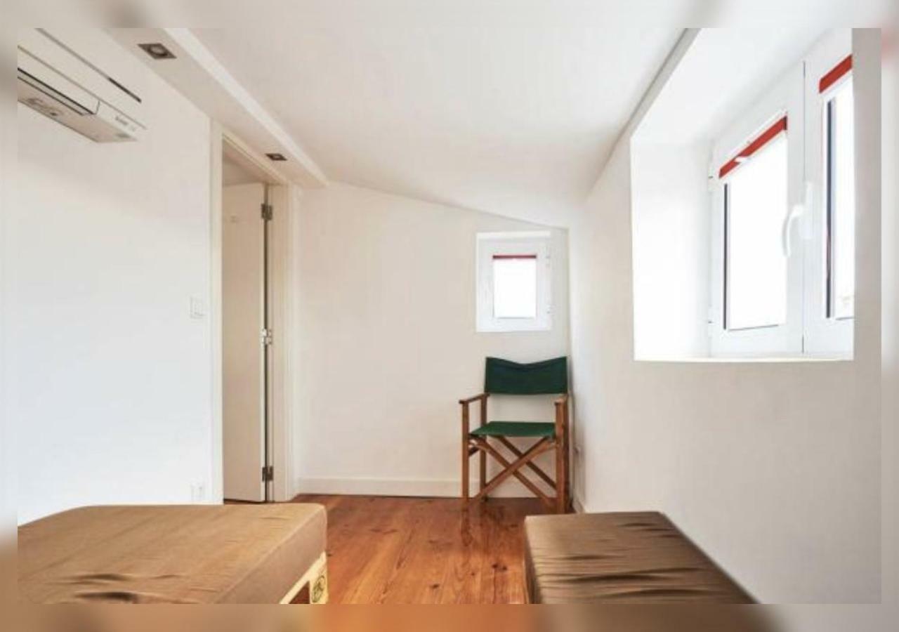 Cosy Alfama Hideout - With Rooftop Terrace Lisbon Luaran gambar